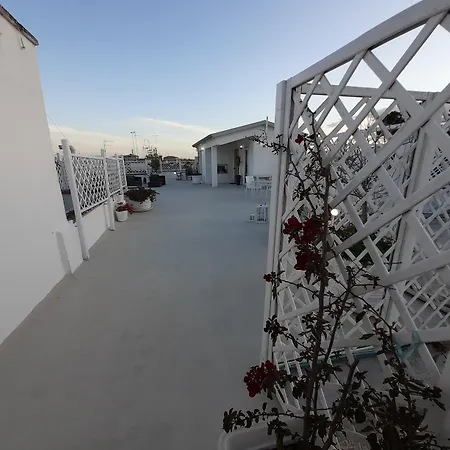 Vista Del Barocco Alojamento de Acomodação e Pequeno-almoço 2*